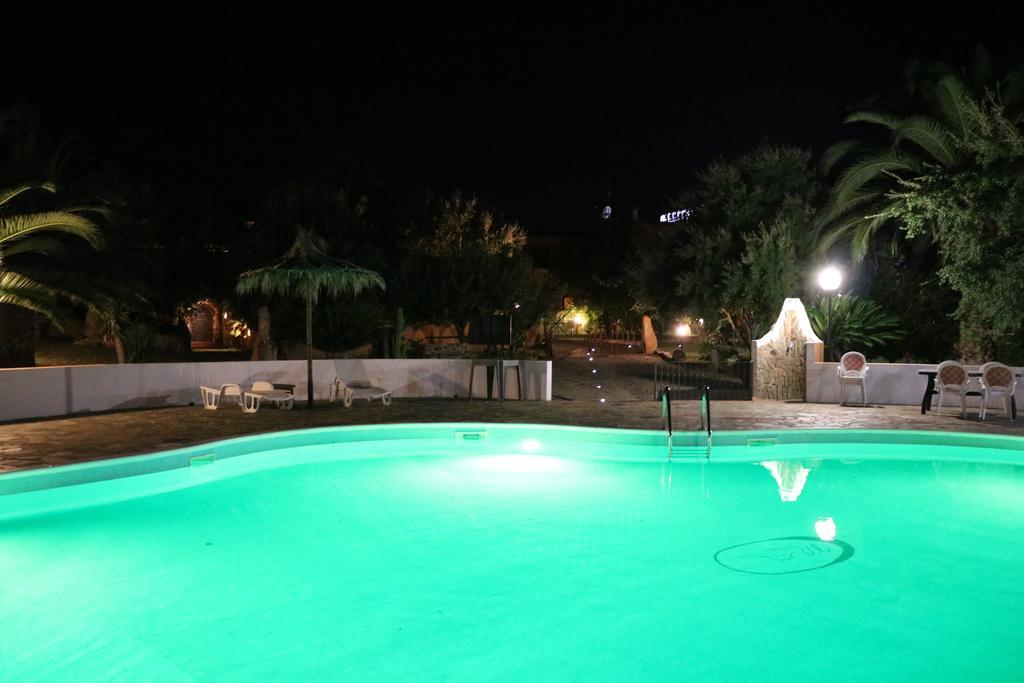 Il Castello Hotel Villaputzu Exterior foto