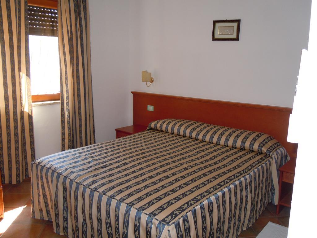 Il Castello Hotel Villaputzu Cameră foto